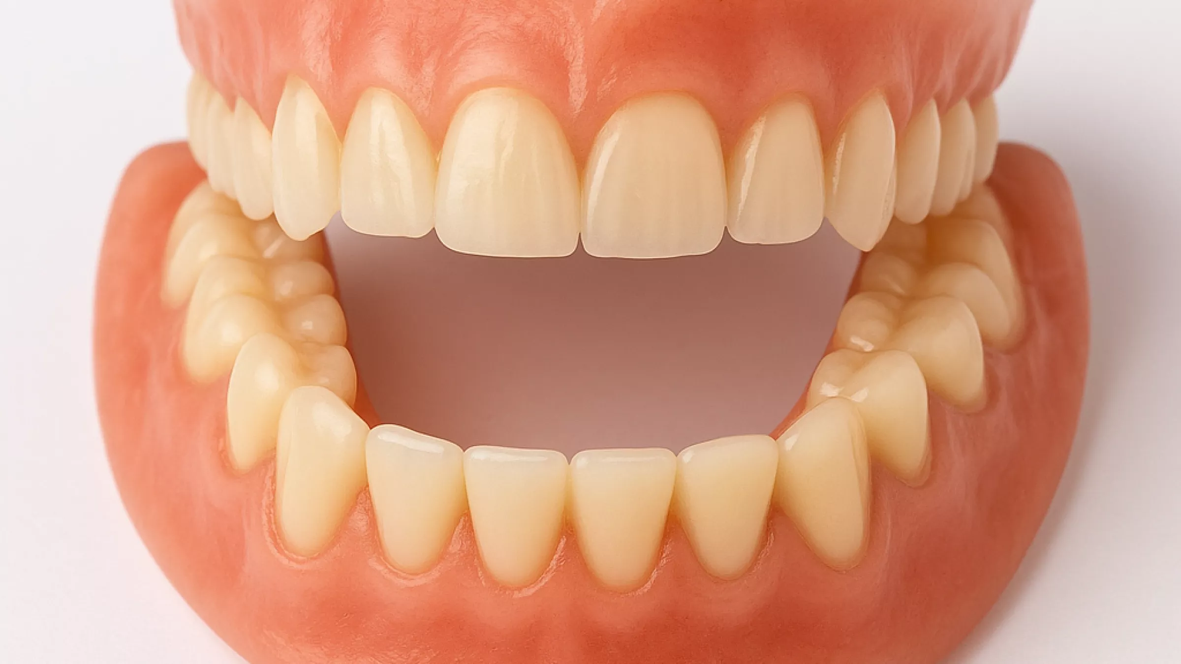 prothèse complète amovible supérieure et inférieure